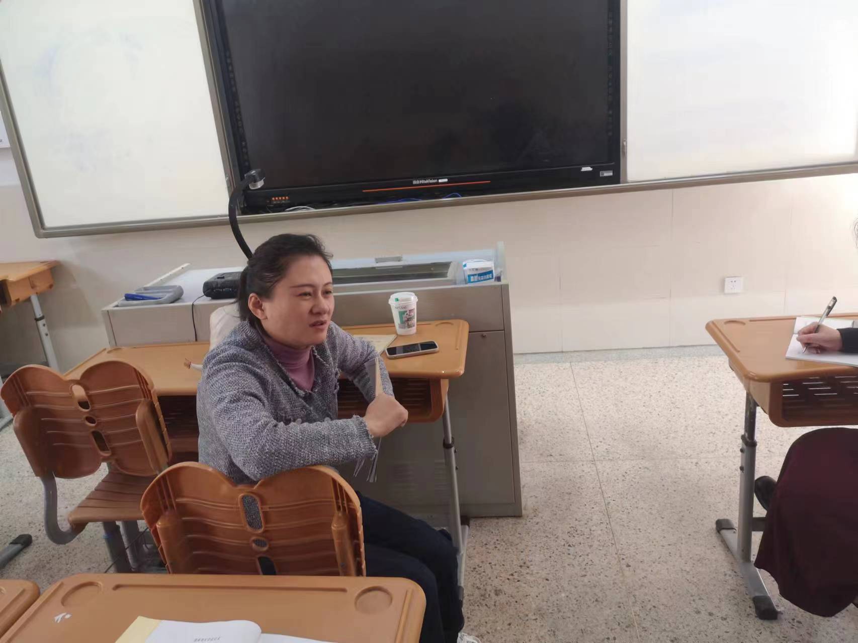 馬榮榮教研員 點評.jpg