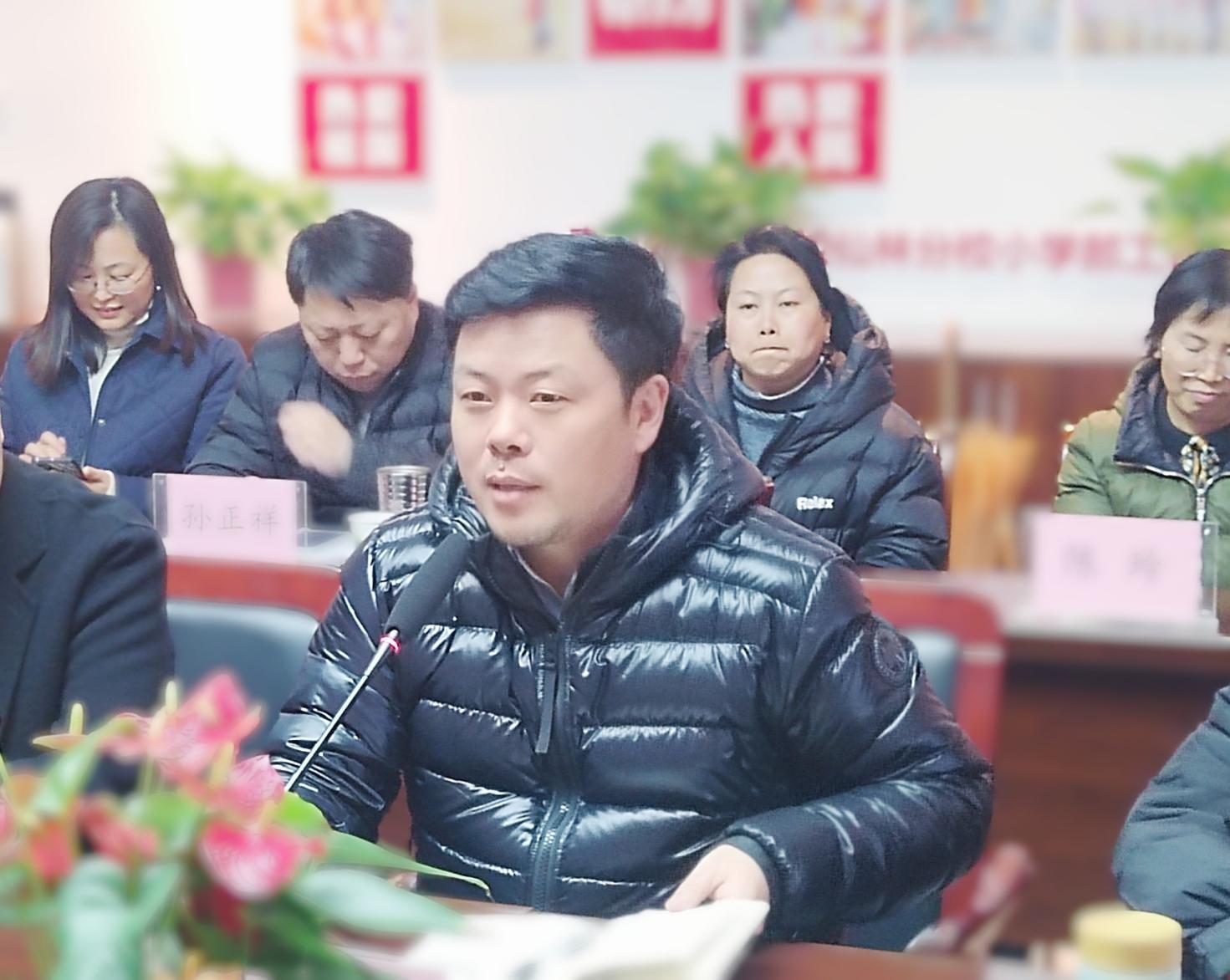 2獨(dú)行快 眾行遠(yuǎn) 合力成_html_m2ed16de.jpg